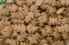 Sam's Field Crunchy Cracker Herring with Parsnip & Cloves, chrumkavá sleďová maškrta s paštrnákom a klinčekmi, 200 g (Sams Field maškrta pre psov)