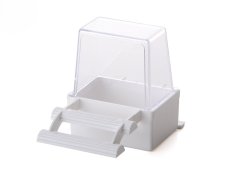 JK ANIMALS Univerzálne plastové krmítko do vtáčej klietky, 6×4×7,5 cm, mix farieb