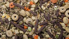 Zrniny a semienka, 1 kg, kompletné krmivo pre osmáky