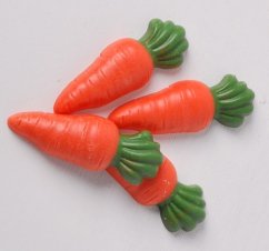 Dafiko maškrta mrkvičky pre hlodavce a králiky 84 ks, 6 cm